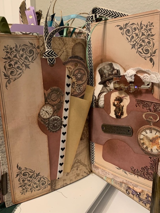 Junk Journal Art Journal - Picture 14 of 17